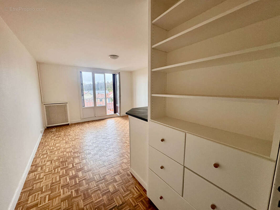 Appartement à FONTENAY-SOUS-BOIS