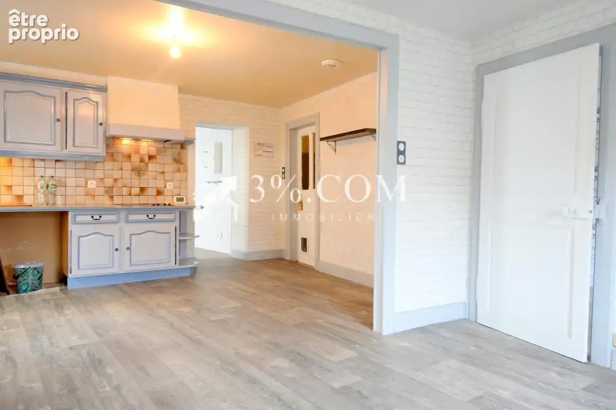 Découvrez cette Maison Familiale avec Garage & Jardin à Alla - photo 3