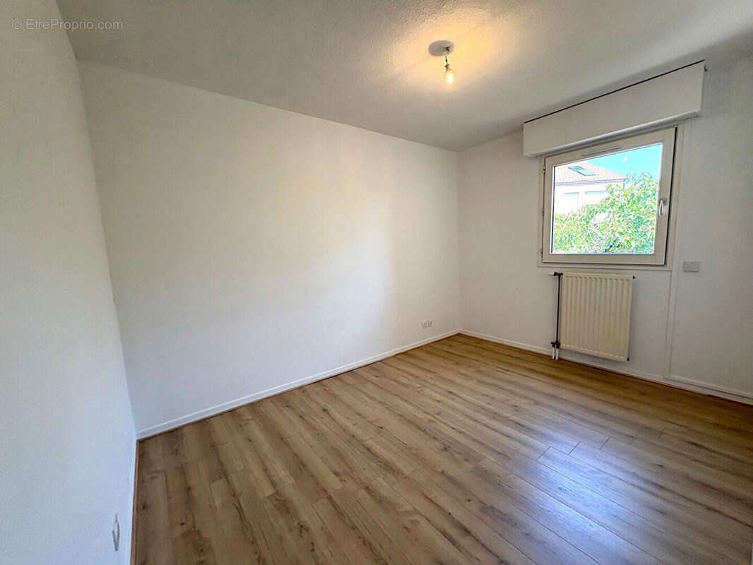 Appartement Eybens 4 pièce(s) 78 m2 - photo 16