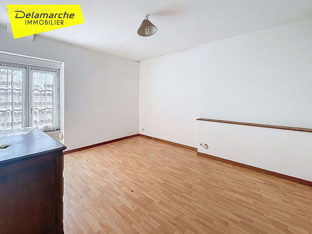 Maison à BEAUCHAMPS