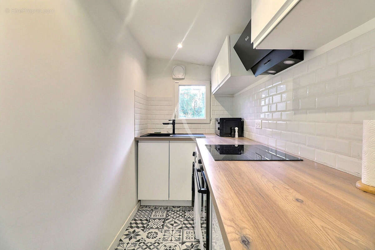 Appartement à MARSEILLE-12E