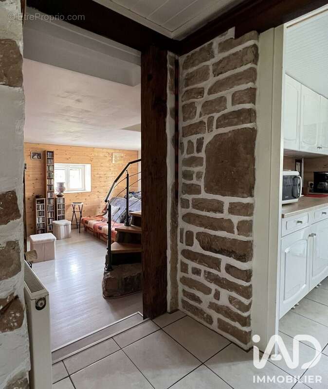 Maison 69 m² à Urimenil  - photo 7
