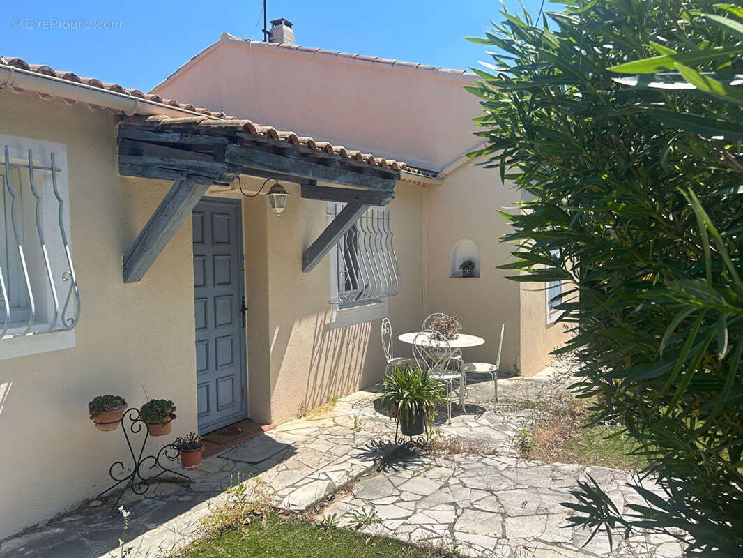 Maison à GAREOULT