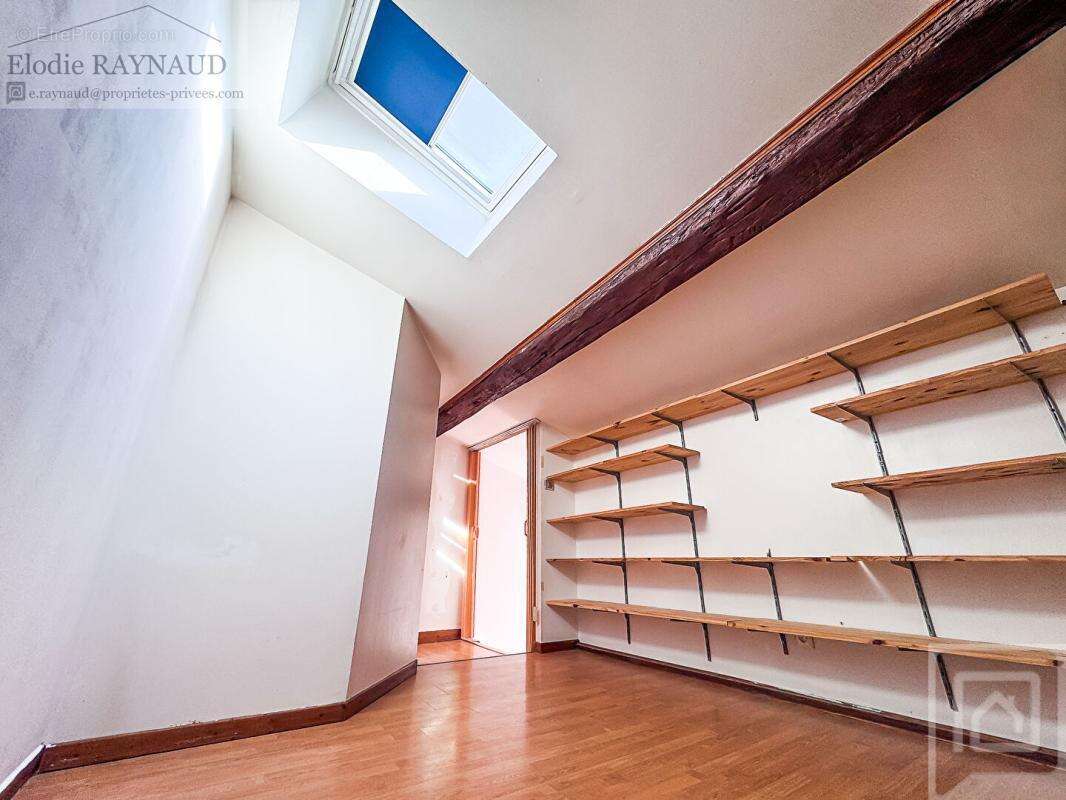 Appartement à LA BOISSE
