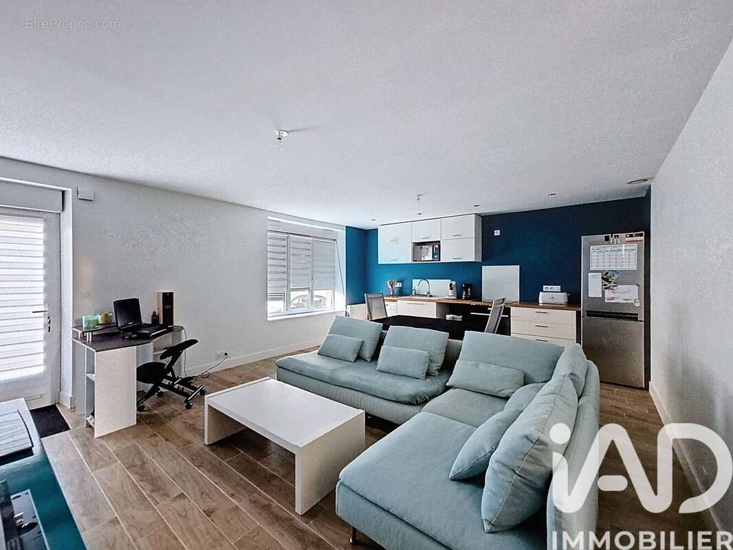 Photo 1 - Appartement à SAINT-AUBIN-D'AUBIGNE