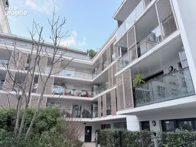 Appartement à MAISONS-ALFORT