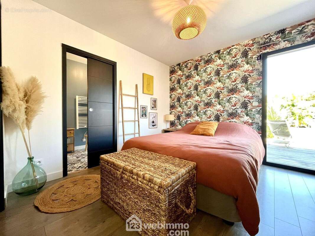 Maison à SAINTE-HELENE