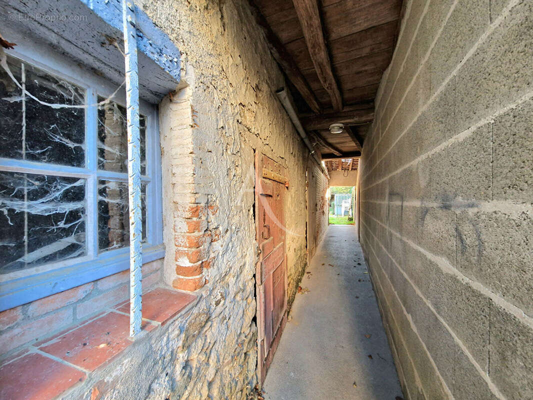 Maison à MOZE-SUR-LOUET