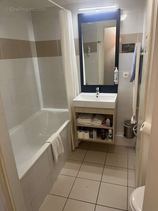 Appartement à MARSEILLE-3E