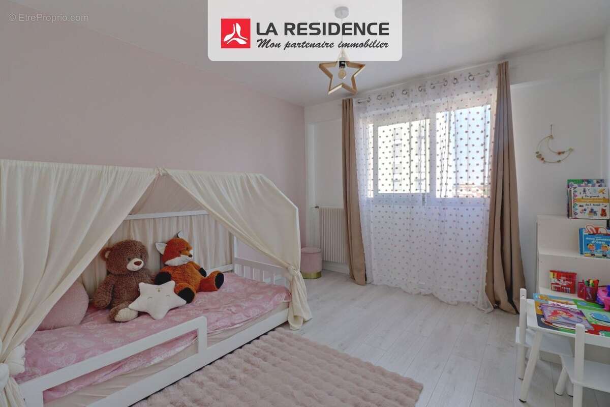 Appartement 102 m² à Poissy  - photo 8