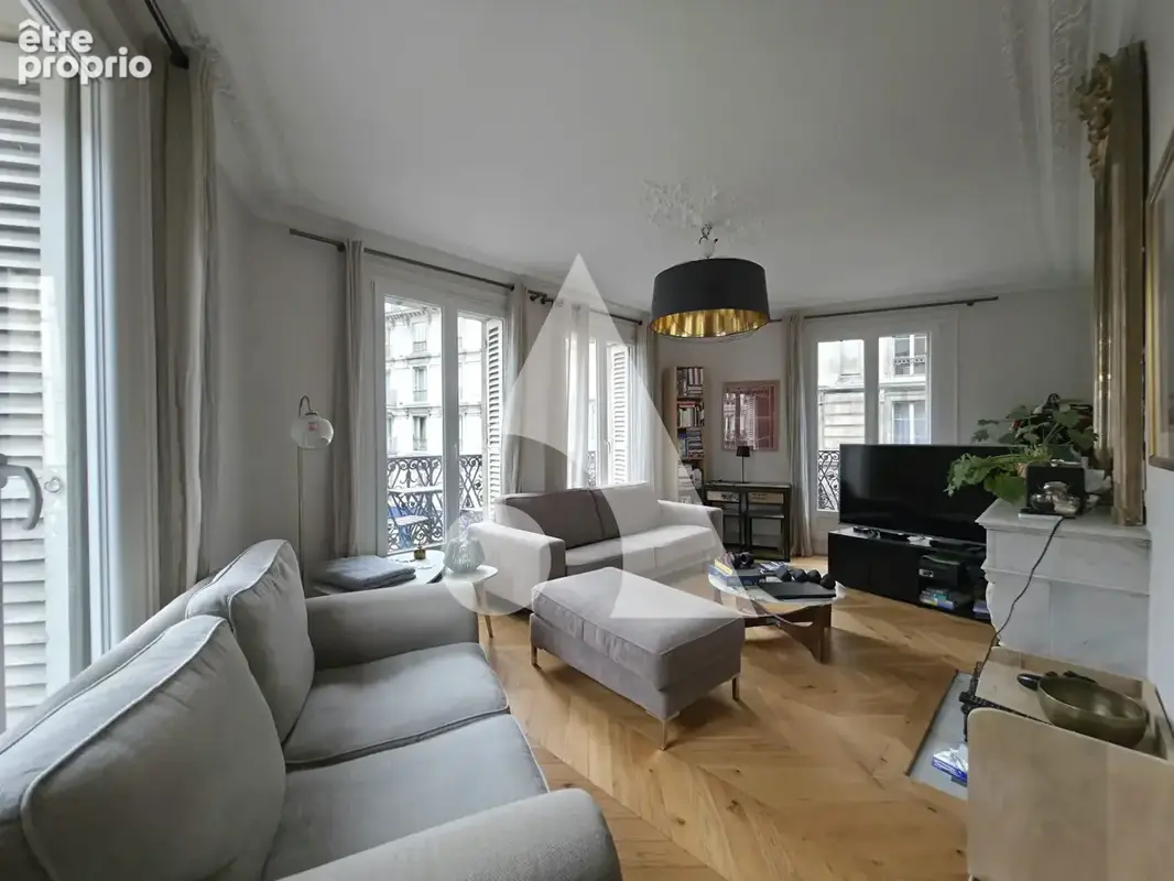Rue de Rivoli, Magnifique appartement 4 pièces de 88 m2, balcon - photo 3