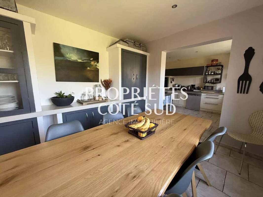 Maison à MONTFAUCON