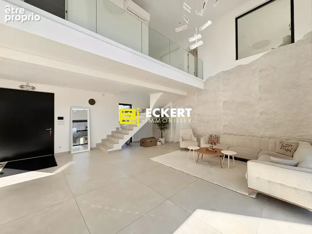 Maison 5 pièces 175 m² à vendre à Oberschaeffolsheim (67203) - photo 3