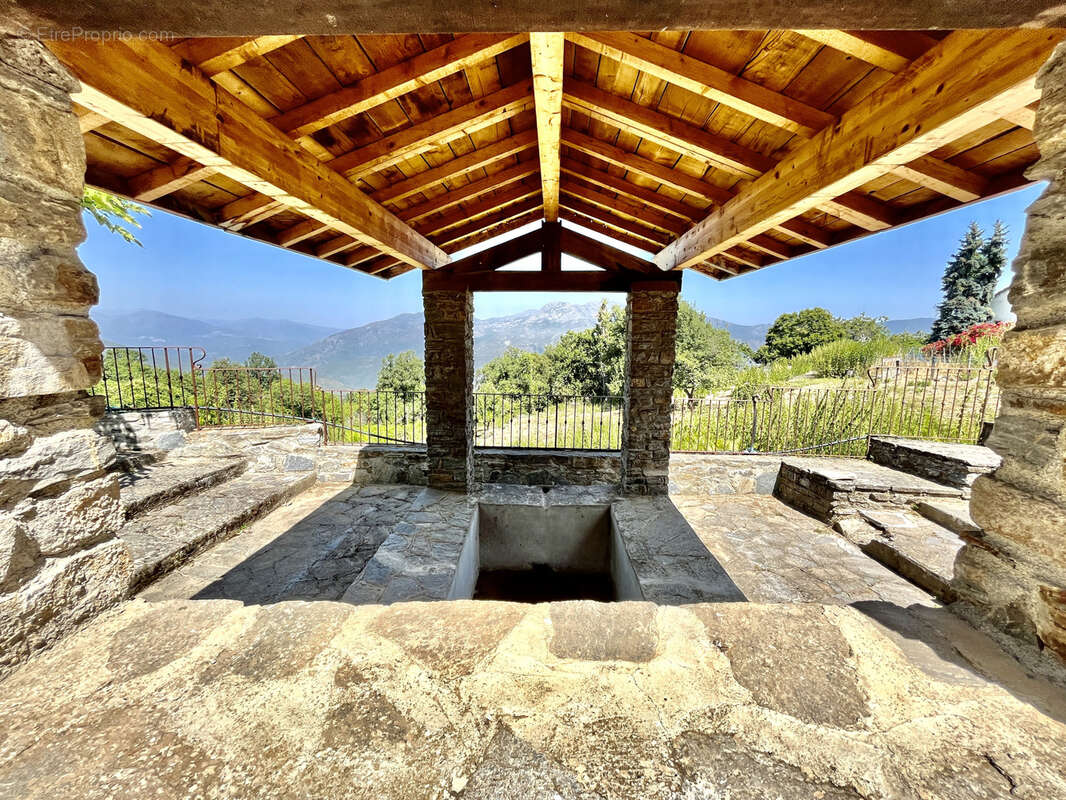 Appartement à VALLE-DI-ROSTINO