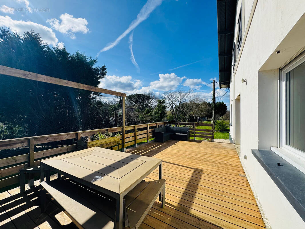 Maison à SAINT-JEAN-DE-MARSACQ