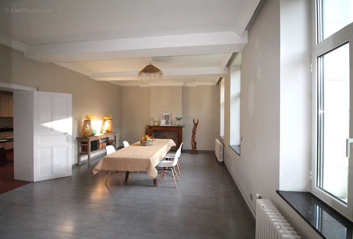 Maison à SAINT-HILAIRE-LEZ-CAMBRAI