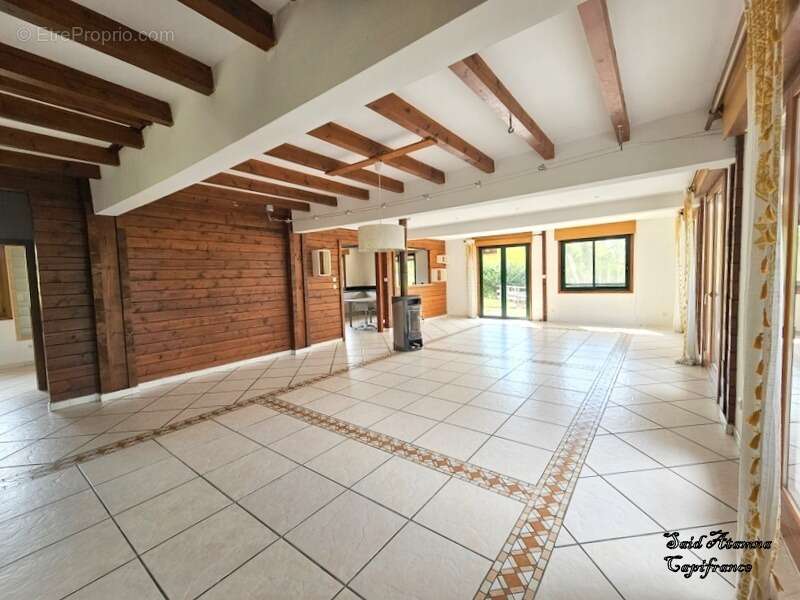 Maison à THAON-LES-VOSGES