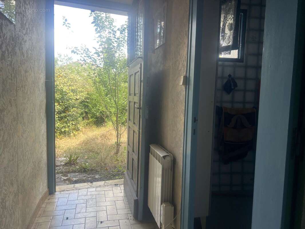 Vente Maison Queaux(86150) 54 000ï¿œ - photo 3