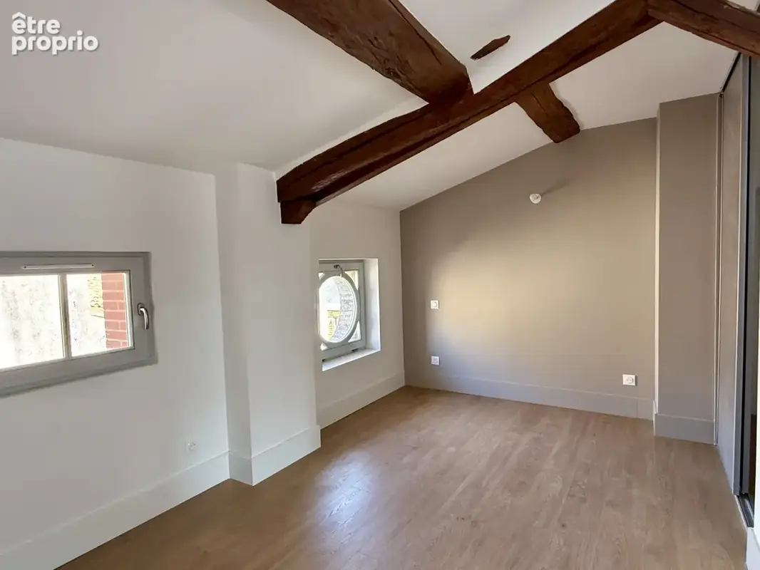 Albi Secteur Unesco - Superbe appartement de type 4 avec ascenseur. - photo 11