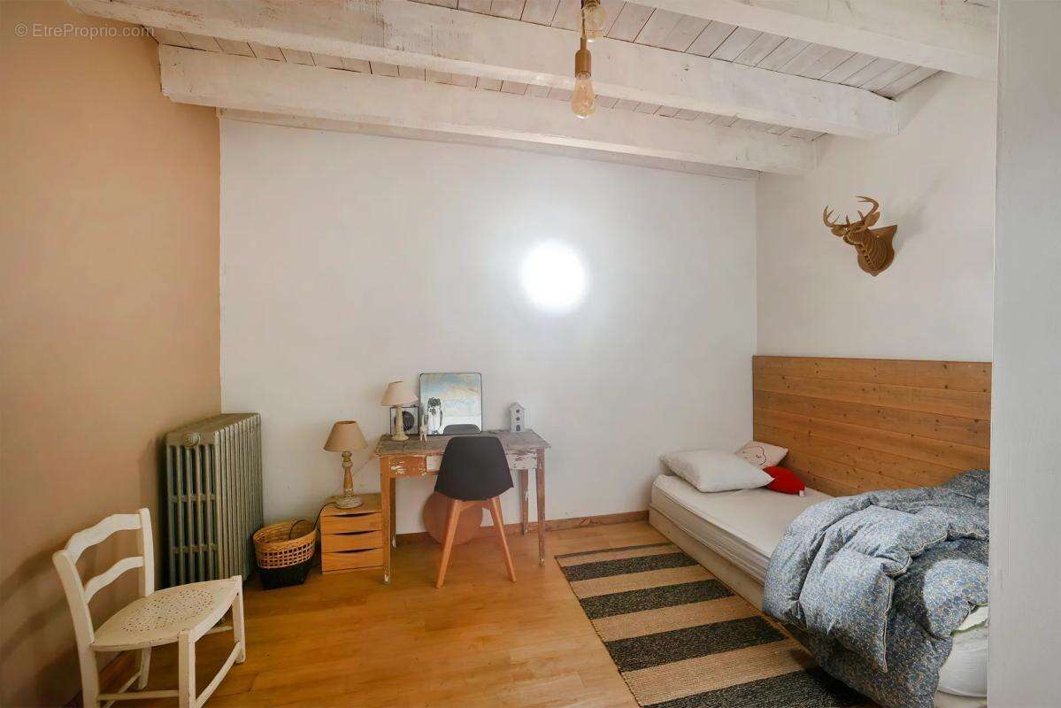 Maison à CHATEAURENARD