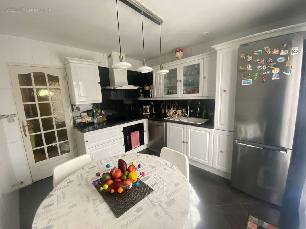 Maison à LE MEE-SUR-SEINE