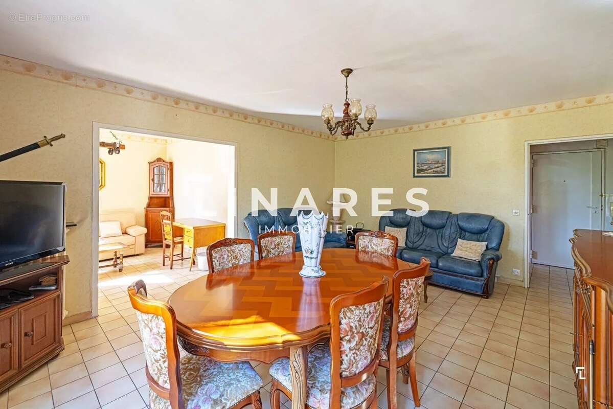 Appartement à MARSEILLE-12E