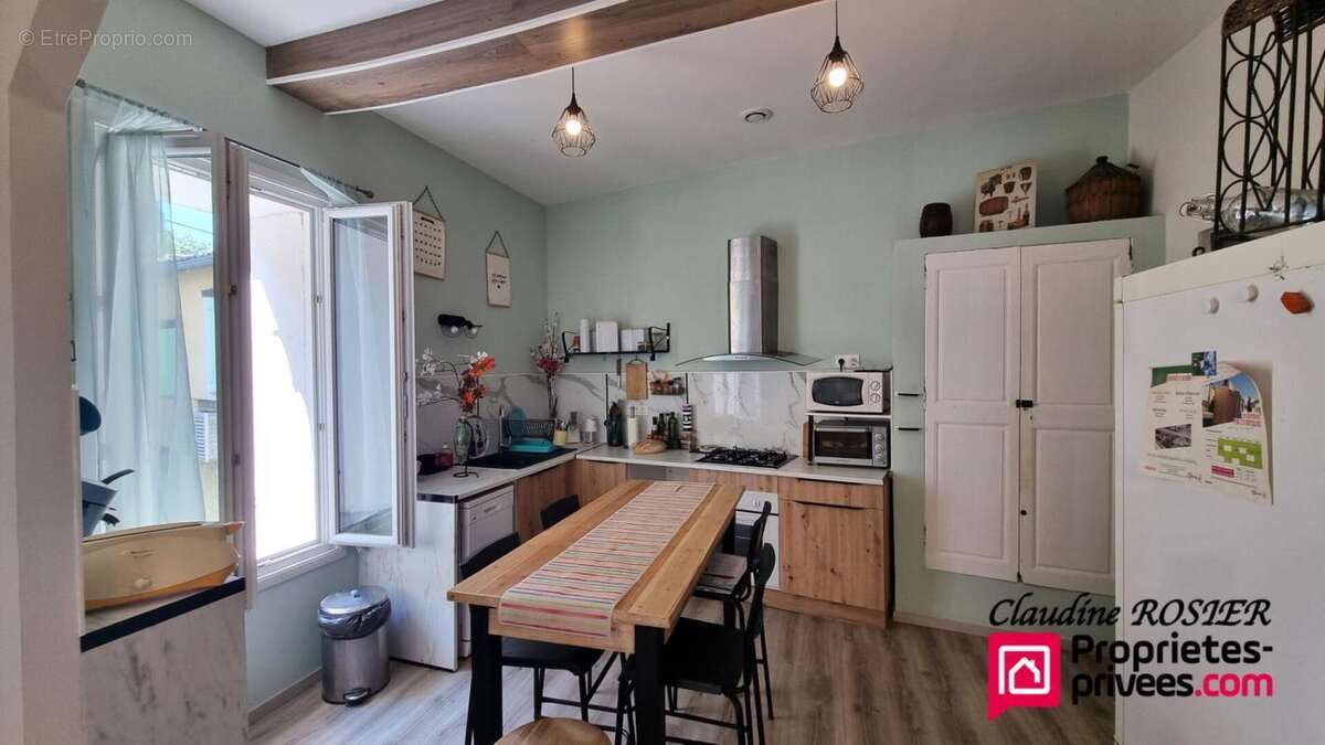 Maison à BESSE-SUR-ISSOLE