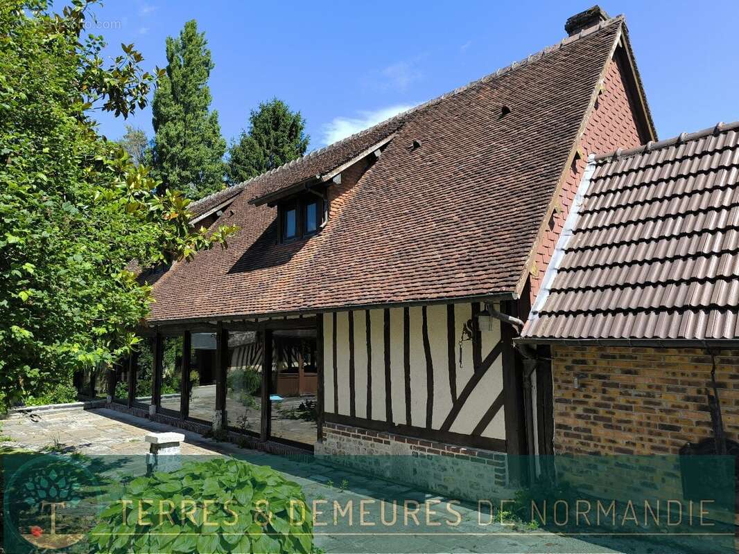 A 5 minutes de beuzeville (27210), magnifique propriete normande avec dependances, piscine interieur et parc de 1.6 hectares. - photo 27