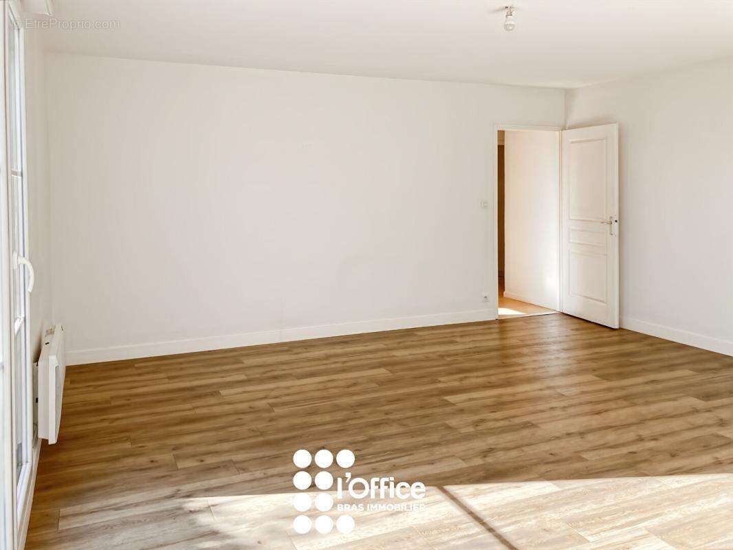 Appartement Les Sables D Olonne 4 pièce(s) 75 m2 - photo 6