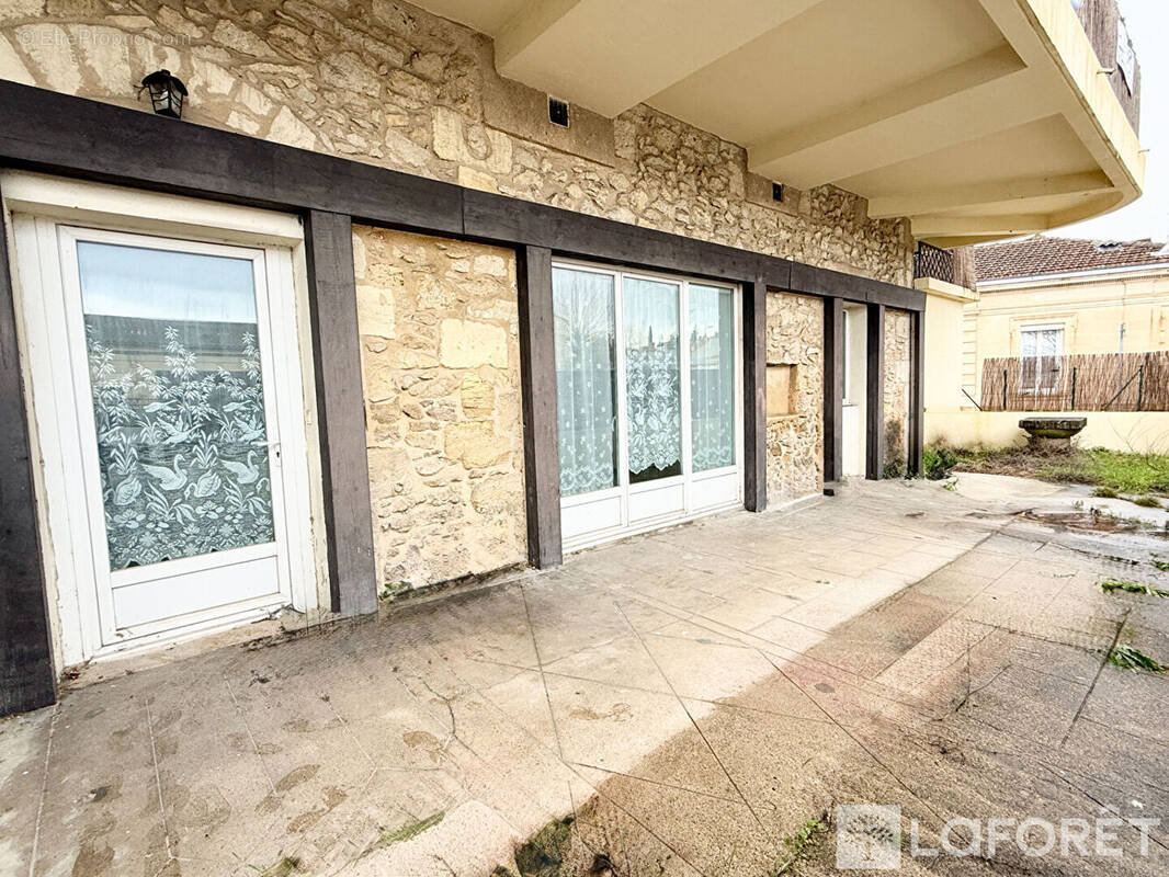 Appartement à CERONS