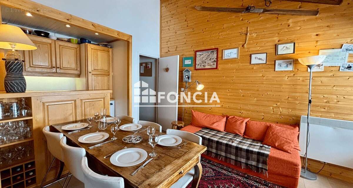 Appartement à LES ALLUES