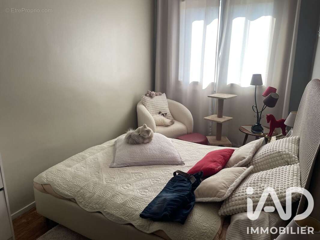 Appartement 74 m² à Dijon  - photo 4