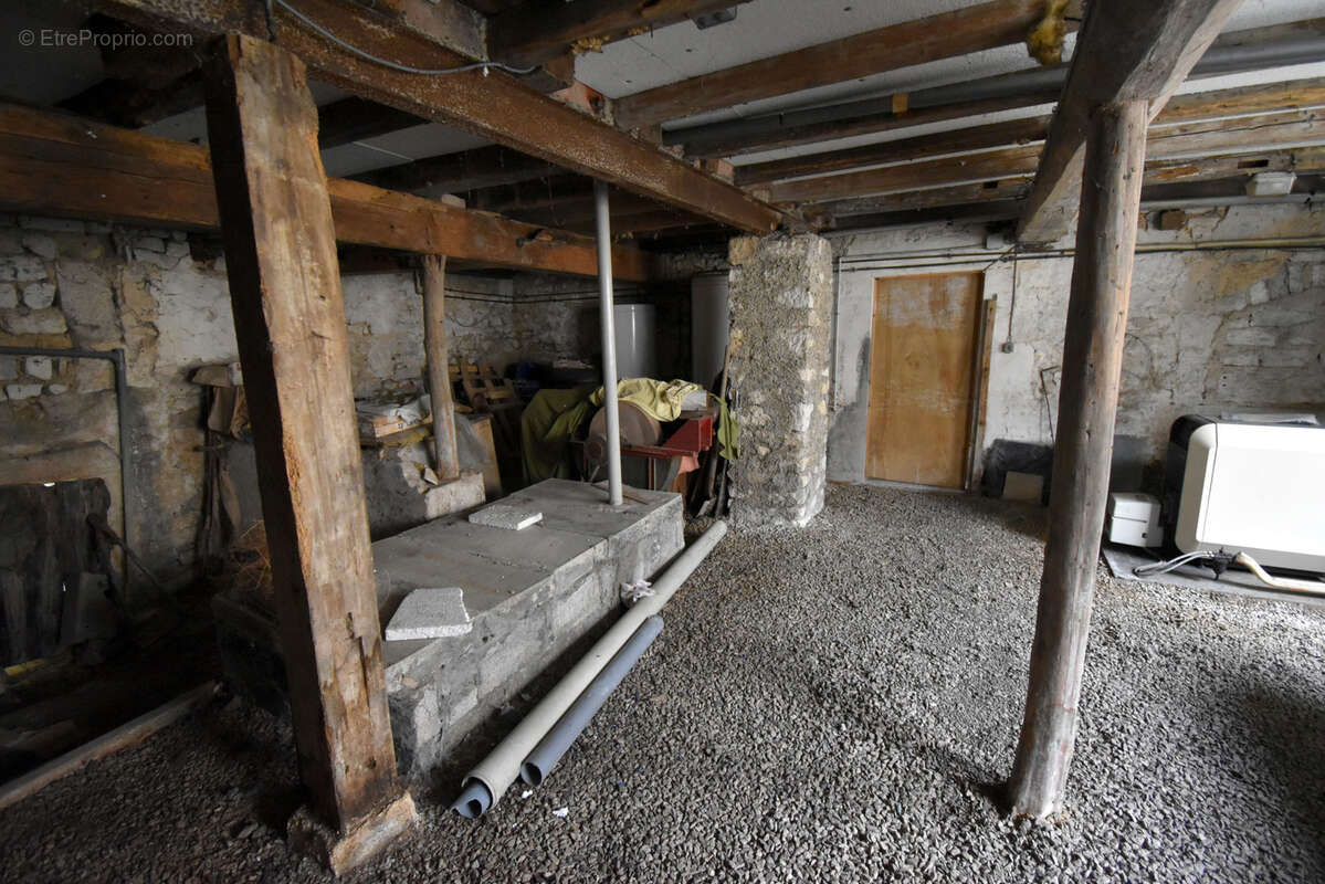 Maison à MAXEY-SUR-VAISE