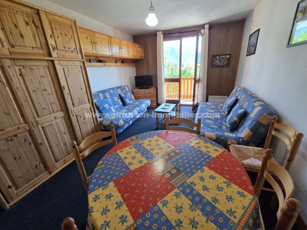 Appartement à LES THUILES