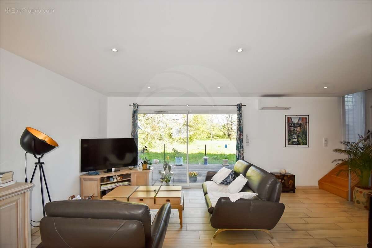 Maison 107 m² à Montauban  - photo 4