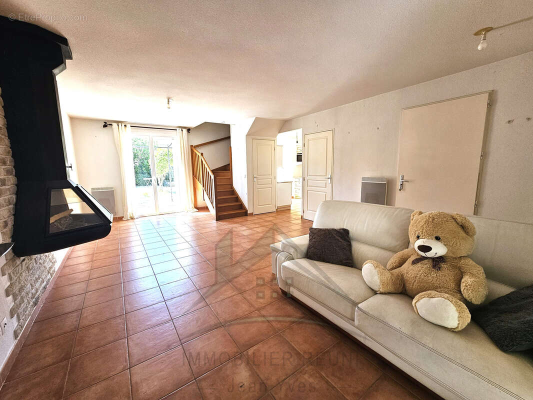 Maison à CHATEAUNEUF-LES-MARTIGUES