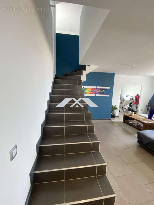 Appartement 275 m² à Saint-Louis  - photo 6