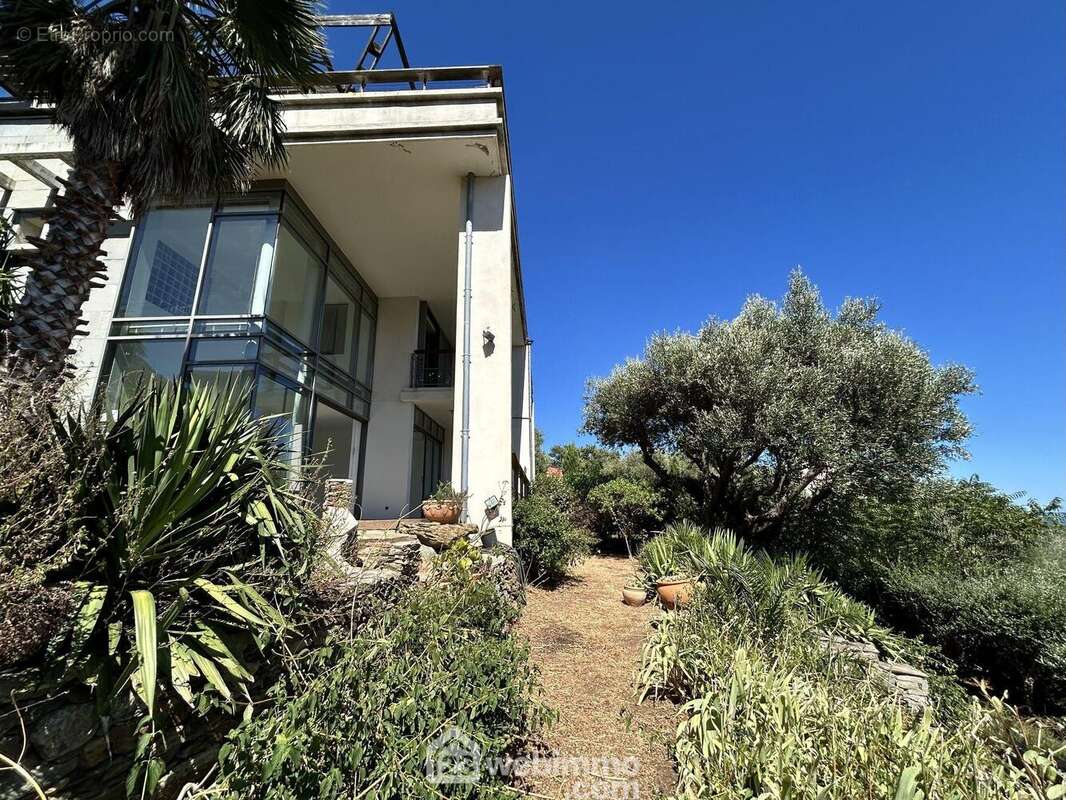 Une architecture contemporaine - Appartement à SAN-MARTINO-DI-LOTA