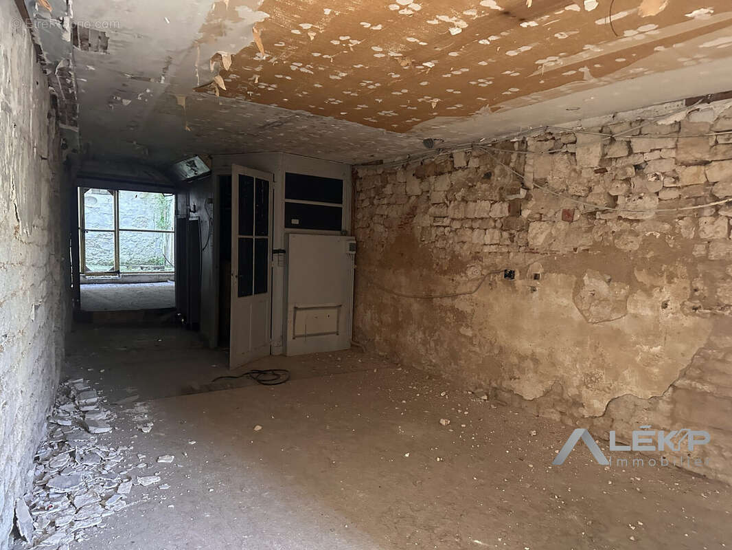 Maison à FONTENAY-LE-COMTE