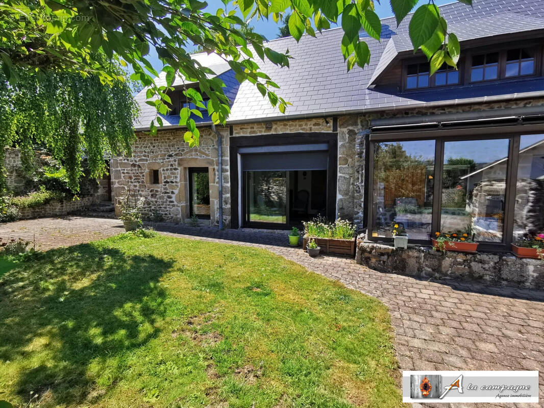 Maison à GOUTTIERES