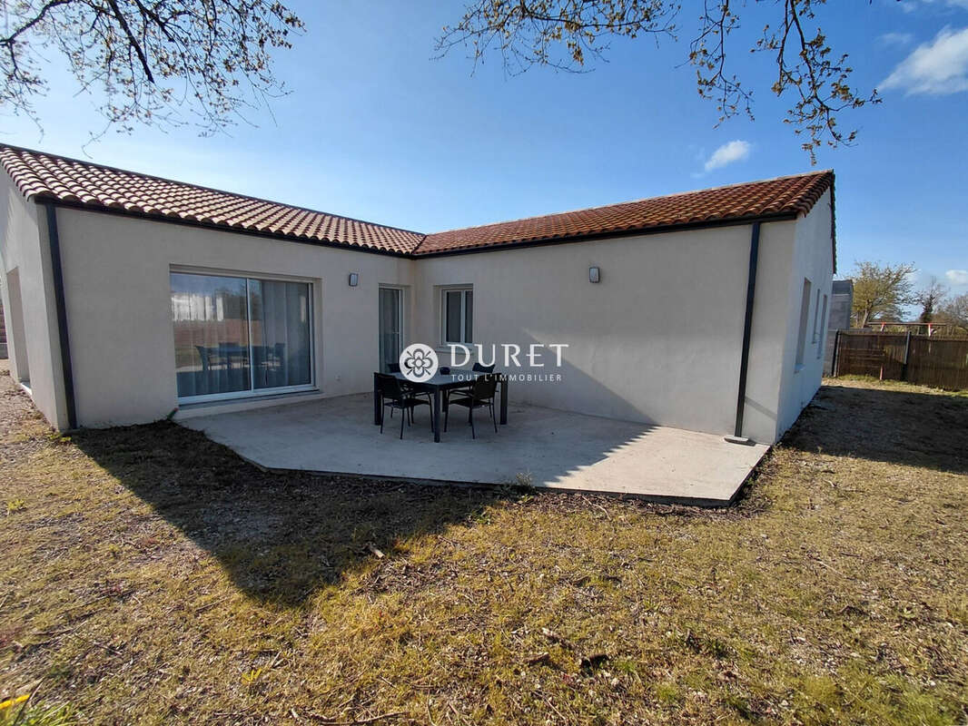 Maison à LA CHAPELLE-HERMIER