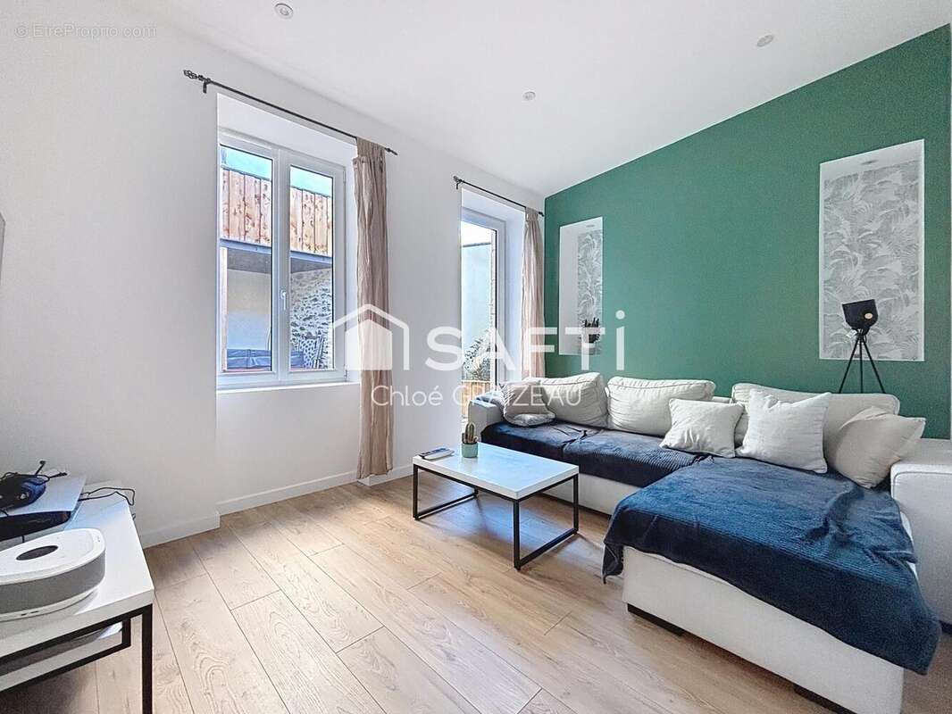 Photo 3 - Maison à LA CHAPELLE-SAINT-LAURENT