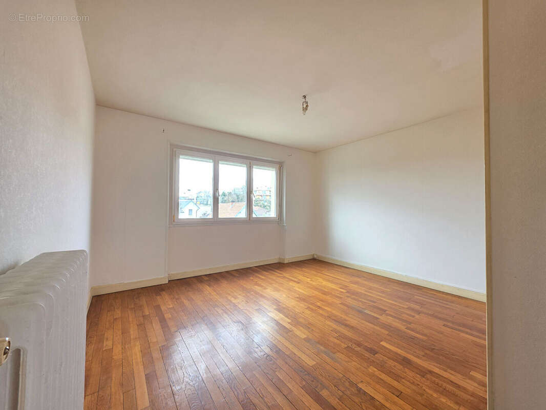 Appartement à TALANT