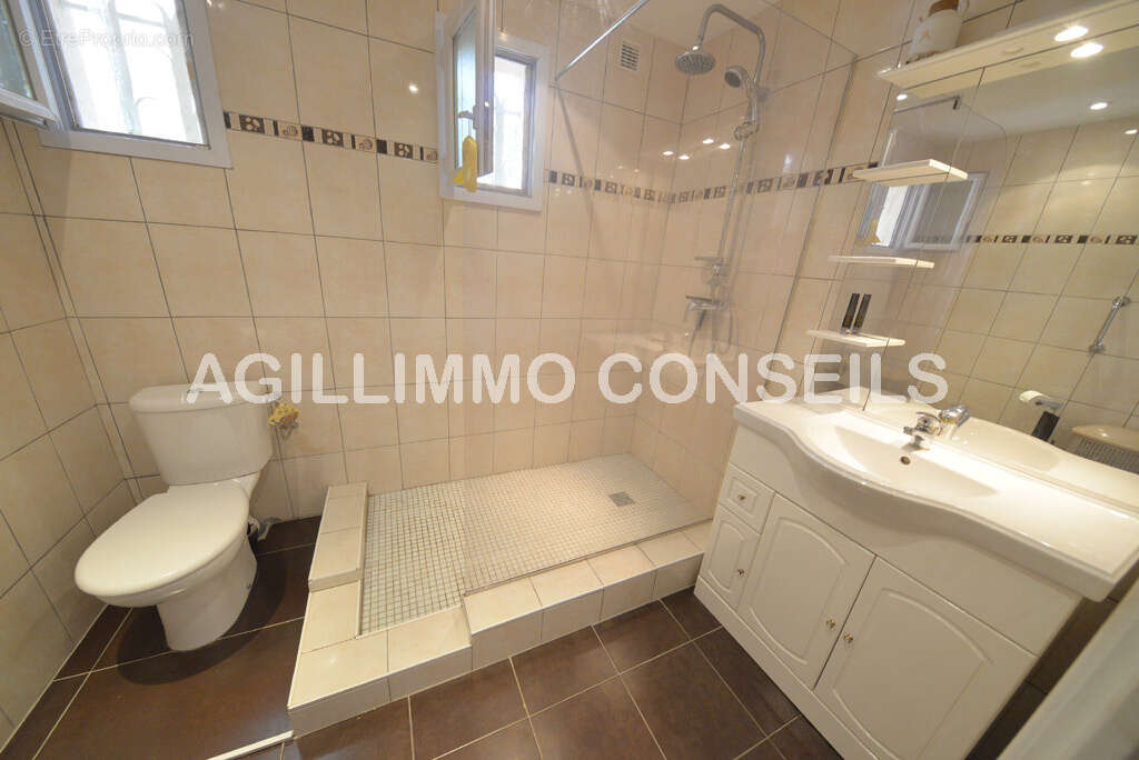 Maison à PUGET-SUR-ARGENS