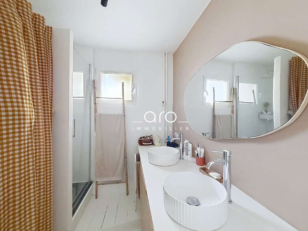 Appartement à LA MADELEINE