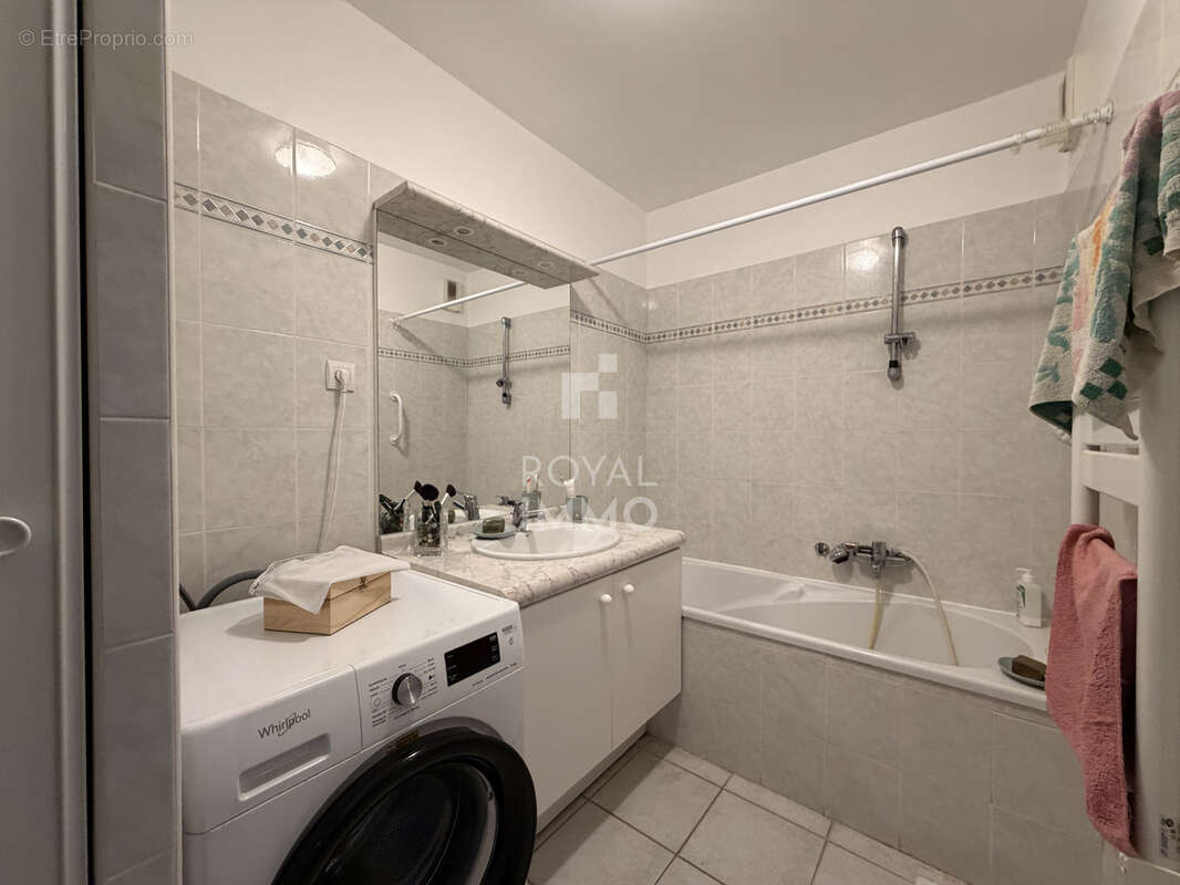 Appartement à HYERES