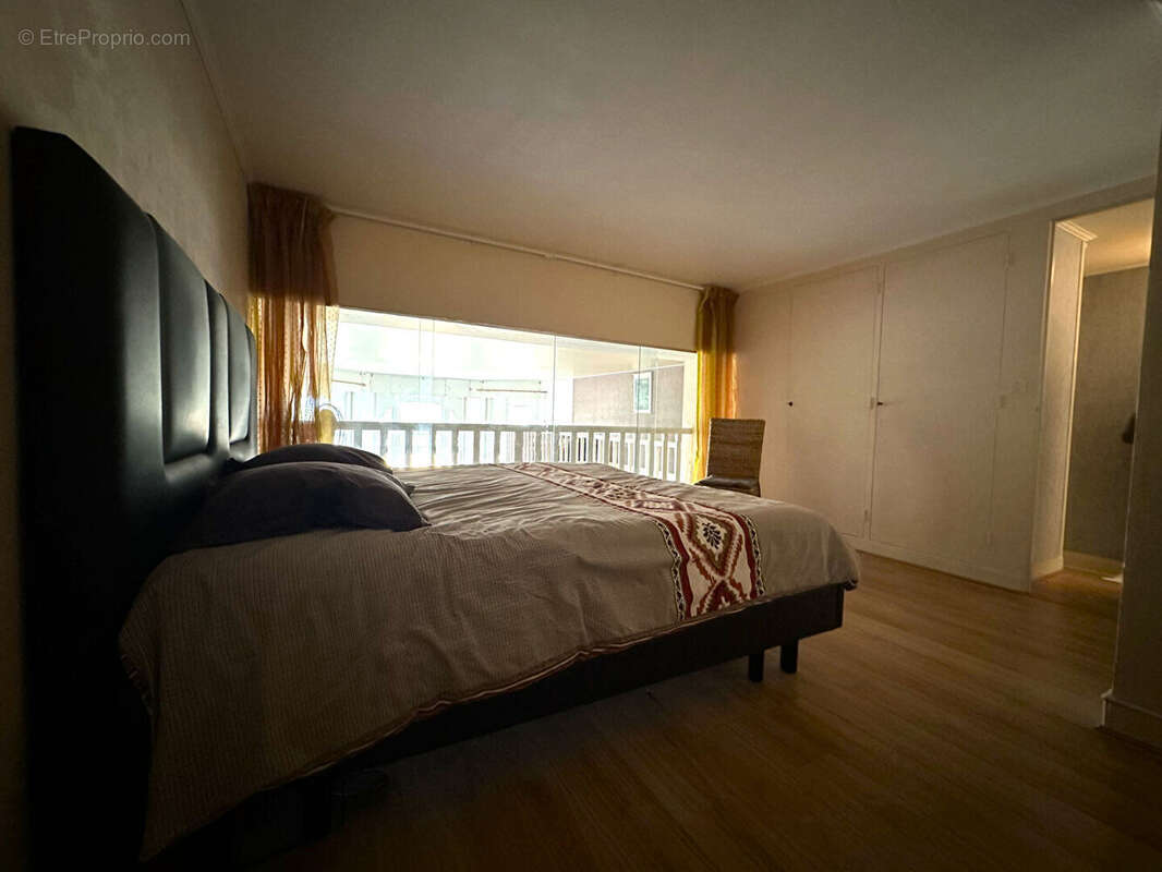 Appartement T4 en duplex 162 m² - 1ère ligne - pleine vue bassin ! - photo 6