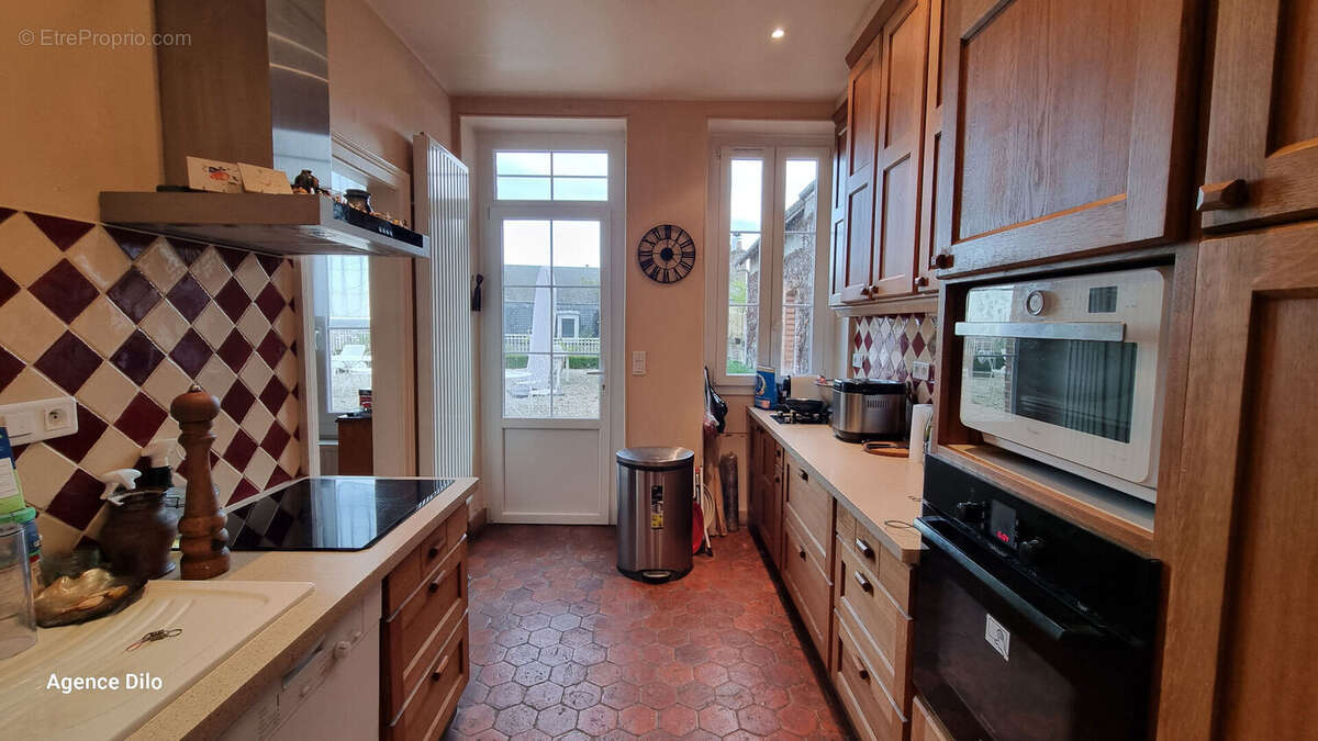 Maison à SAINT-FLORENTIN