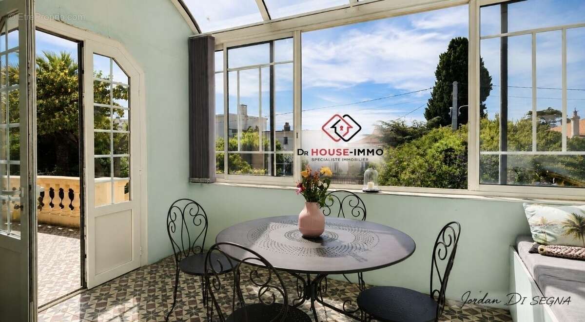 Maison 170 m² à Toulon  - photo 14