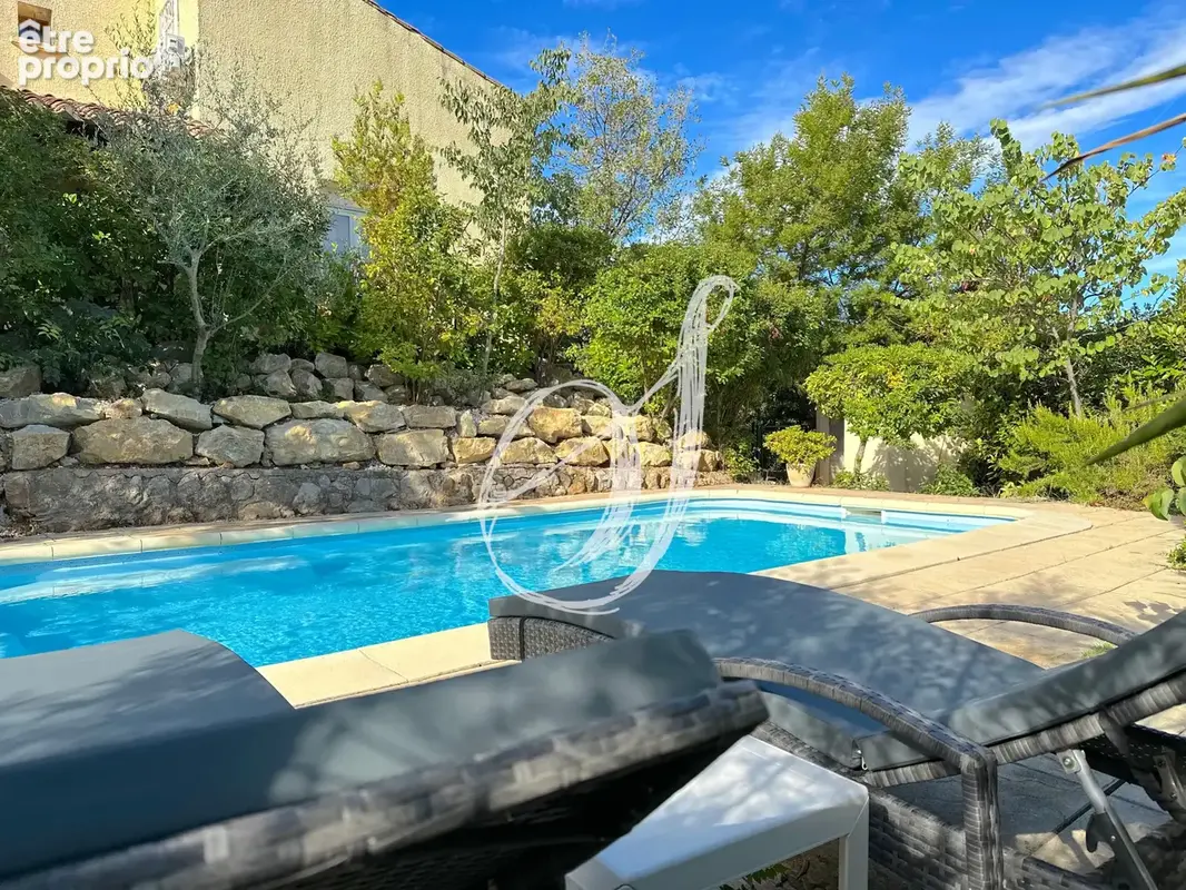 Villa de type 6, 5 chambres avec sous-sol & piscine à Saint Georges d'Orques - photo 3